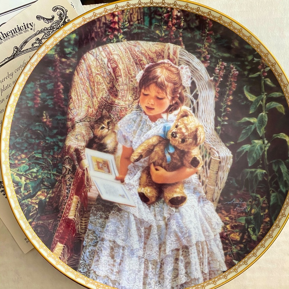 The Bradford Exchange collection plate